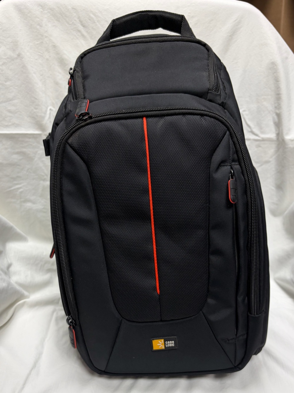 Case Logic DCB-308 SLR Camera Sling Bag with Rain Cover